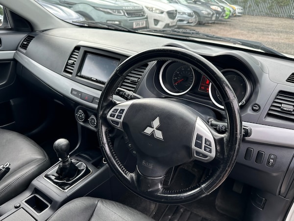 Used Mitsubishi Lancer 2010 for sale - 75651508: Photo 7