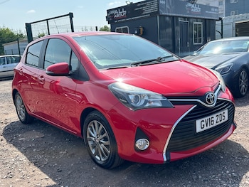 Used Toyota Yaris 2016 for sale - 75501976: Photo