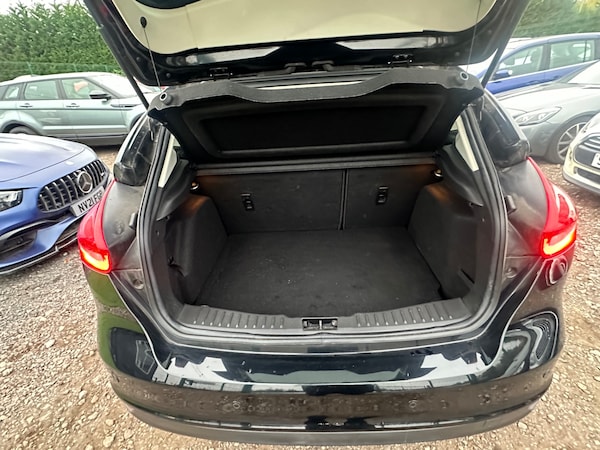 Used Ford Focus 2016 for sale - 76302597: Photo 13