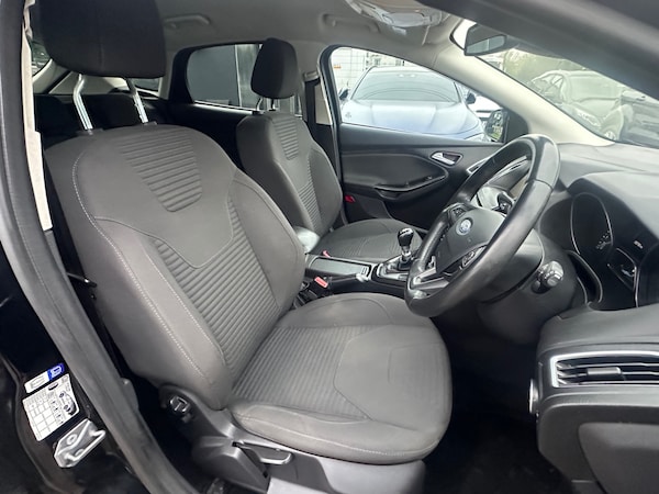 Used Ford Focus 2016 for sale - 76302597: Photo 8