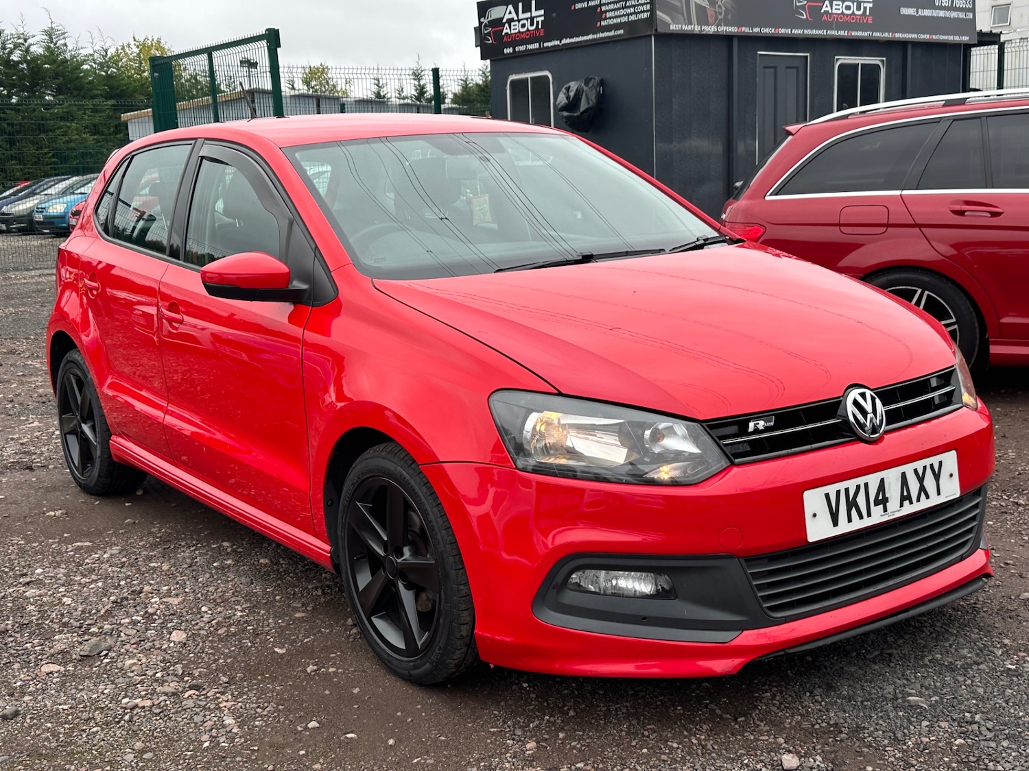 Used Volkswagen Polo 2014 for sale - 76403520: Photo 1