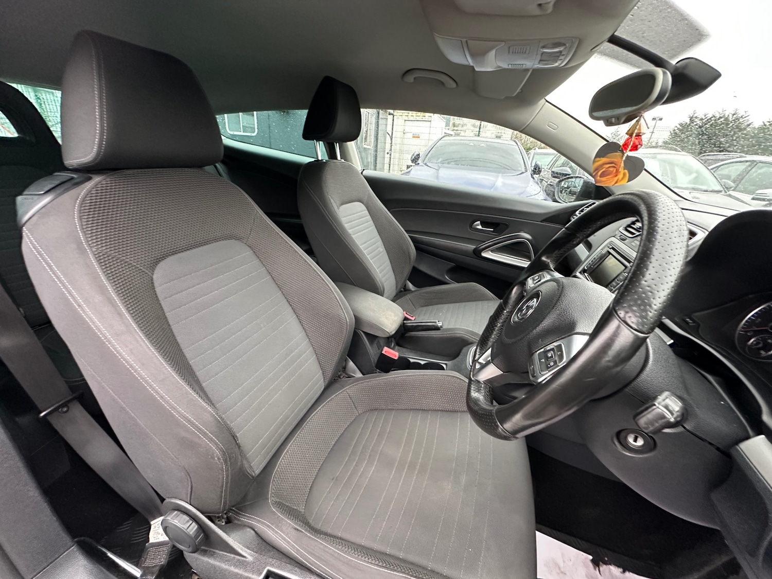 Used Volkswagen Scirocco 2013 for sale - 76806953: Photo 8