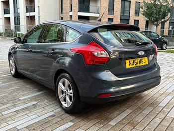 Used Ford Focus 2011 for sale - 76003112: Photo