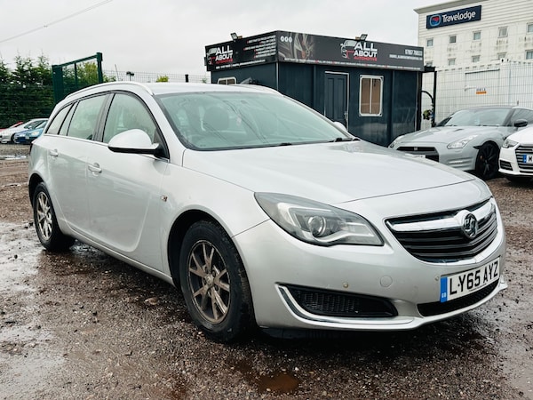 Used Vauxhall Insignia 2015 for sale - 76302607: Photo 1