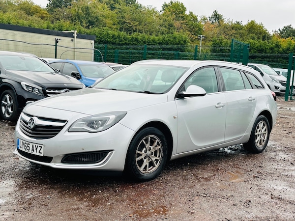 Used Vauxhall Insignia 2015 for sale - 76302607: Photo 3