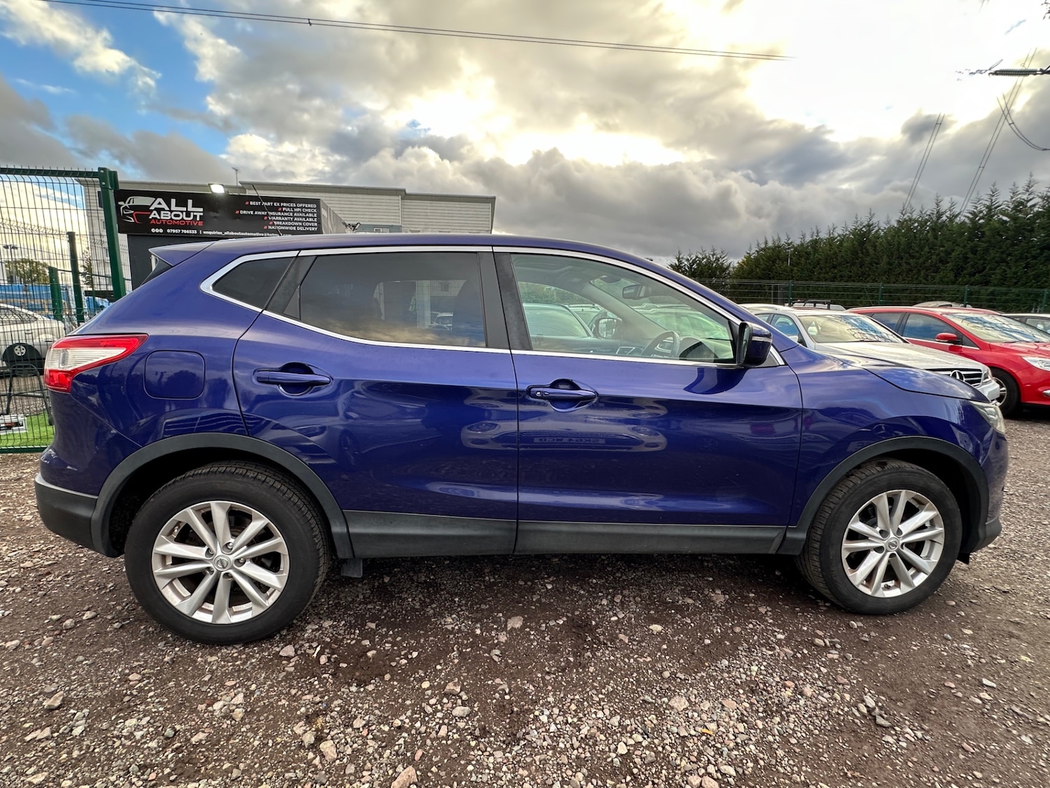 Used Nissan Qashqai 2014 for sale - 76338655: Photo 11