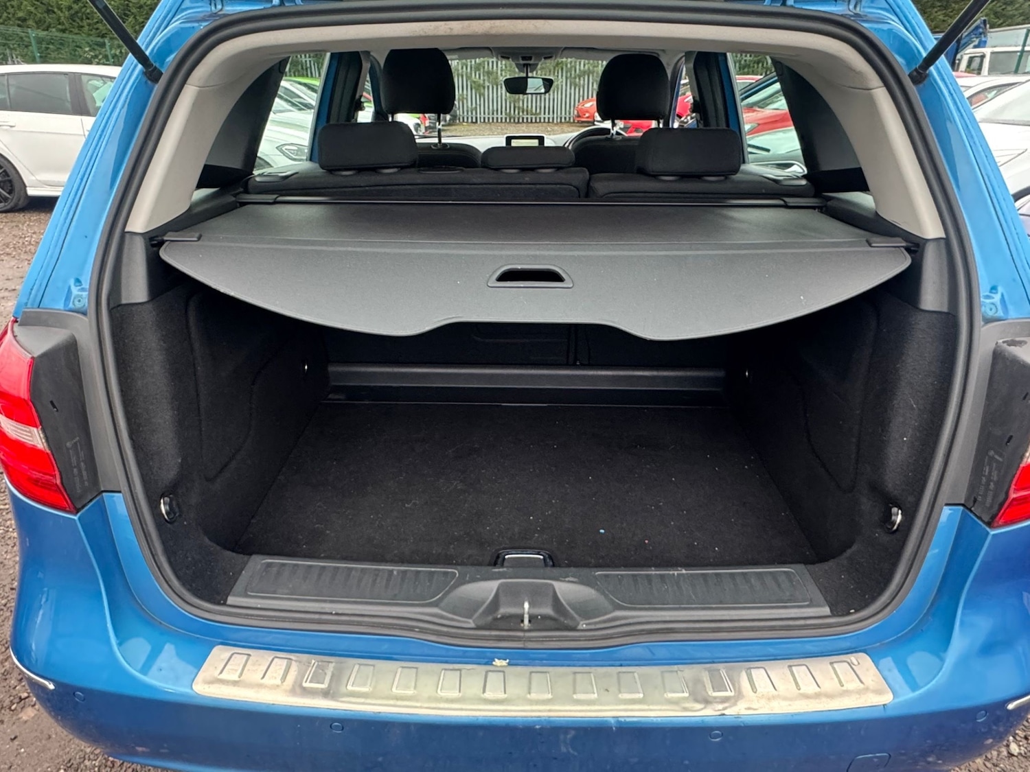 Used Mercedes-Benz B Class 2014 for sale - 77211263: Photo 12