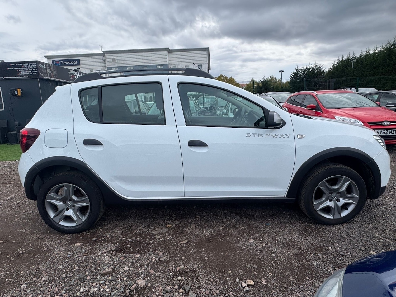 Used Dacia Sandero Stepway 2020 for sale - 76344298: Photo 5
