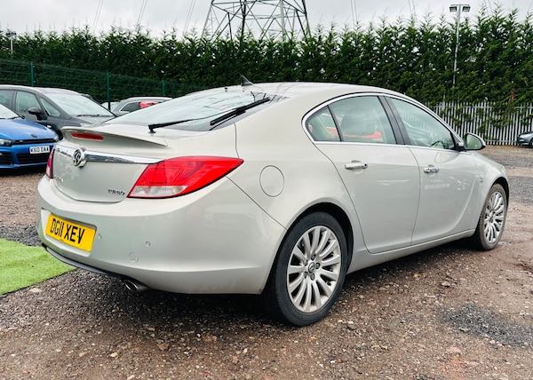 Used Vauxhall Insignia 2011 for sale - 76309462: Photo 2