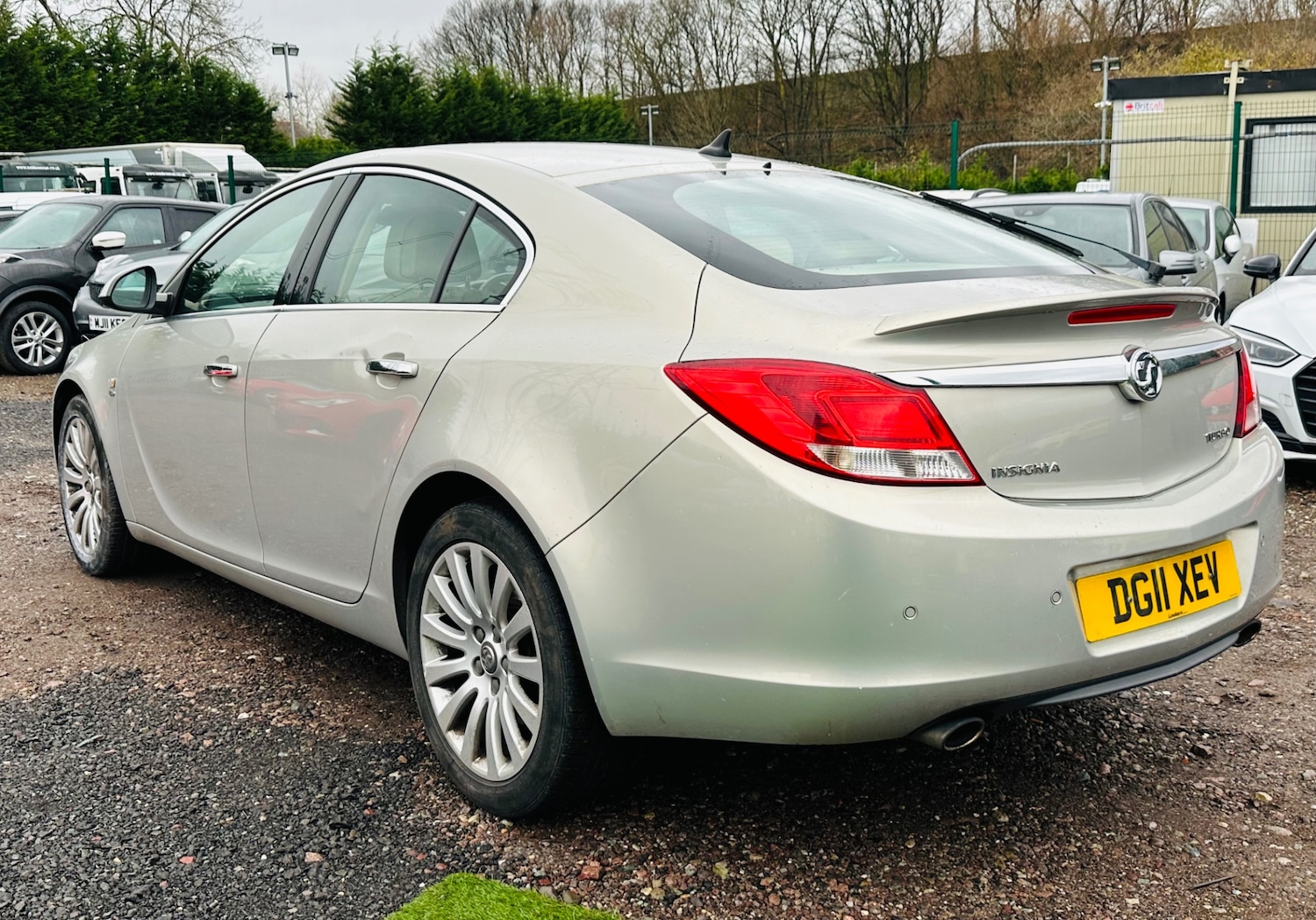 Used Vauxhall Insignia 2011 for sale - 76309462: Photo 4