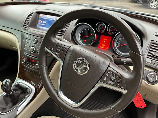 Used Vauxhall Insignia 2011 for sale - 76309462: Photo 7