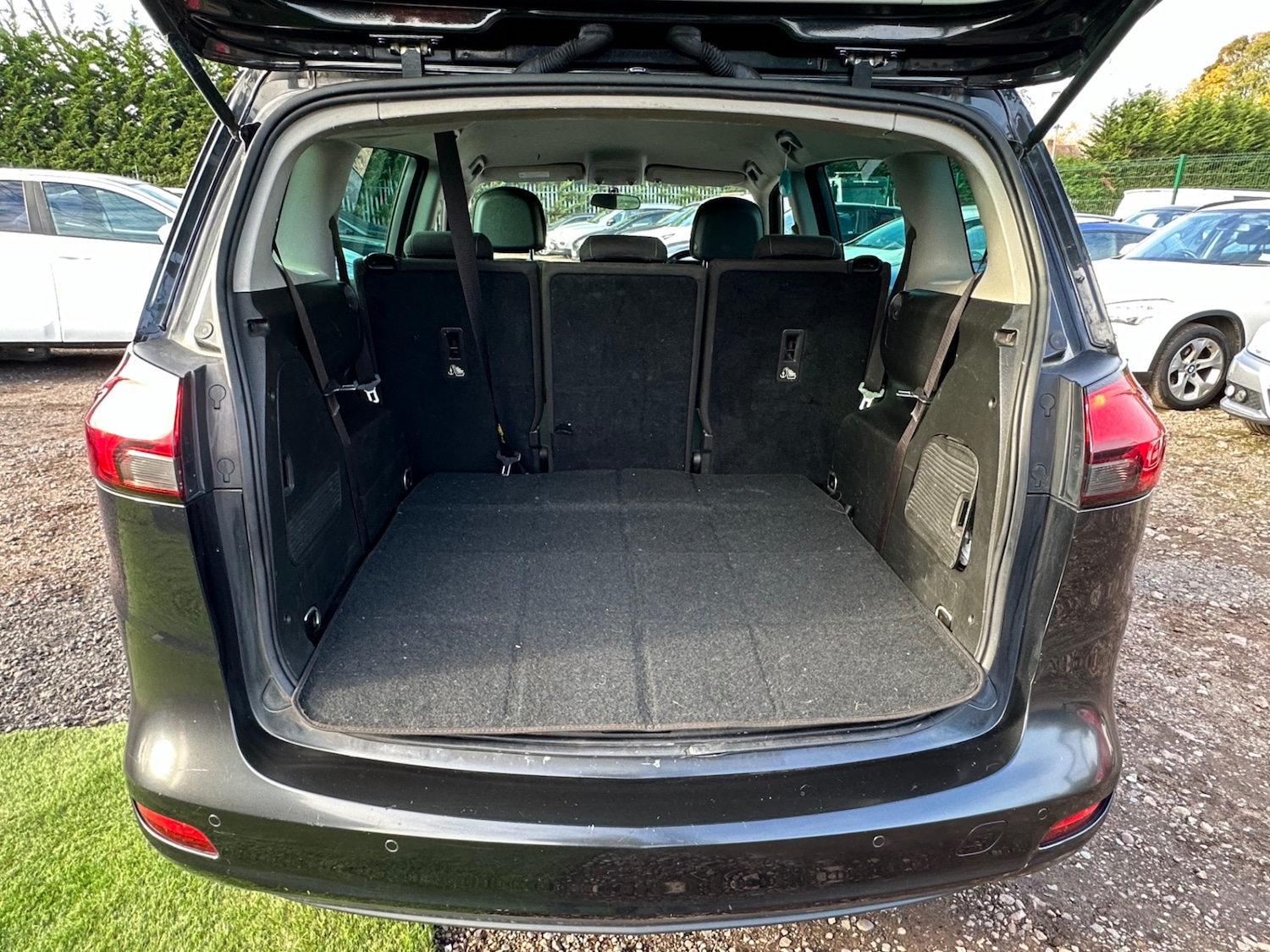 Used Vauxhall Zafira 2013 for sale - 76587221: Photo 14