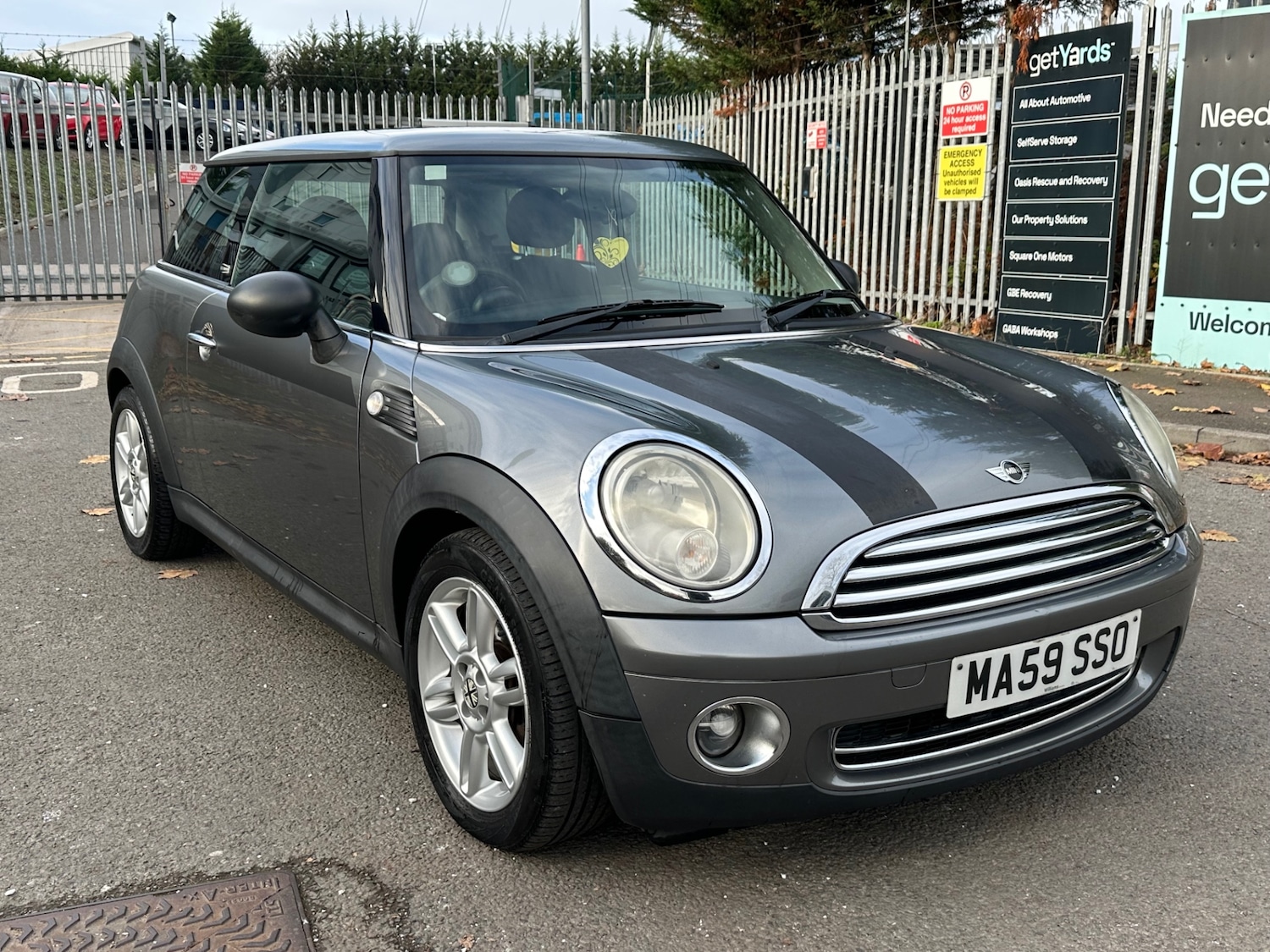 Used MINI Hatch 2009 for sale - 76662949: Photo 1