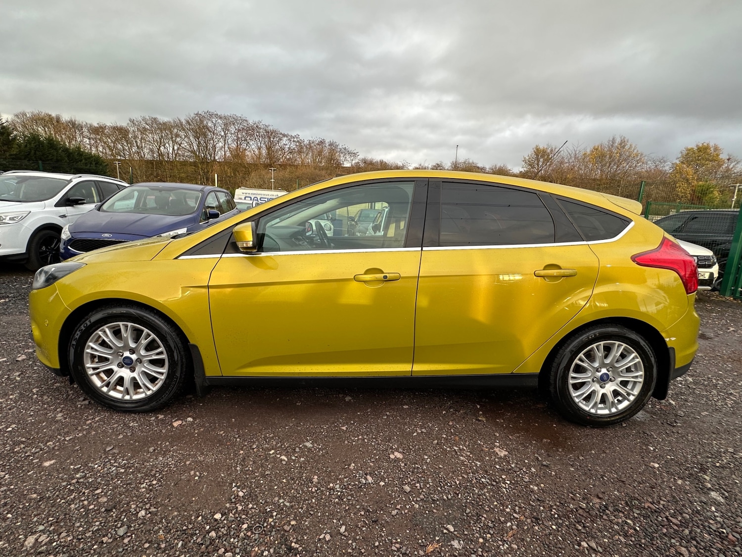 Used Ford Focus 2011 for sale - 76743640: Photo 11