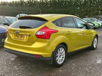 Used Ford Focus 2011 for sale - 76743640: Photo