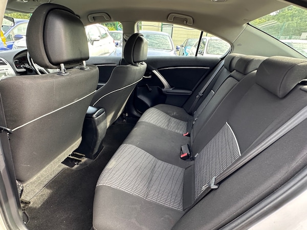 Used Toyota Avensis 2013 for sale - 74934263: Photo 10