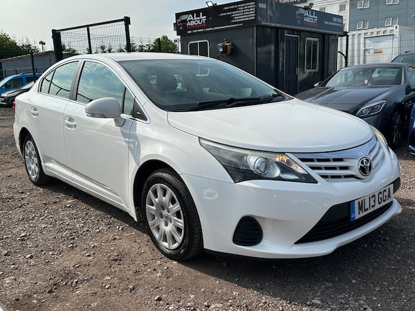 Used Toyota Avensis 2013 for sale - 74934263: Photo 1