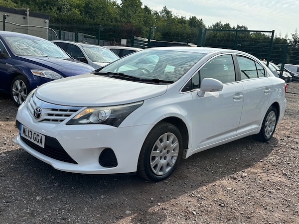 Used Toyota Avensis 2013 for sale - 74934263: Photo 3