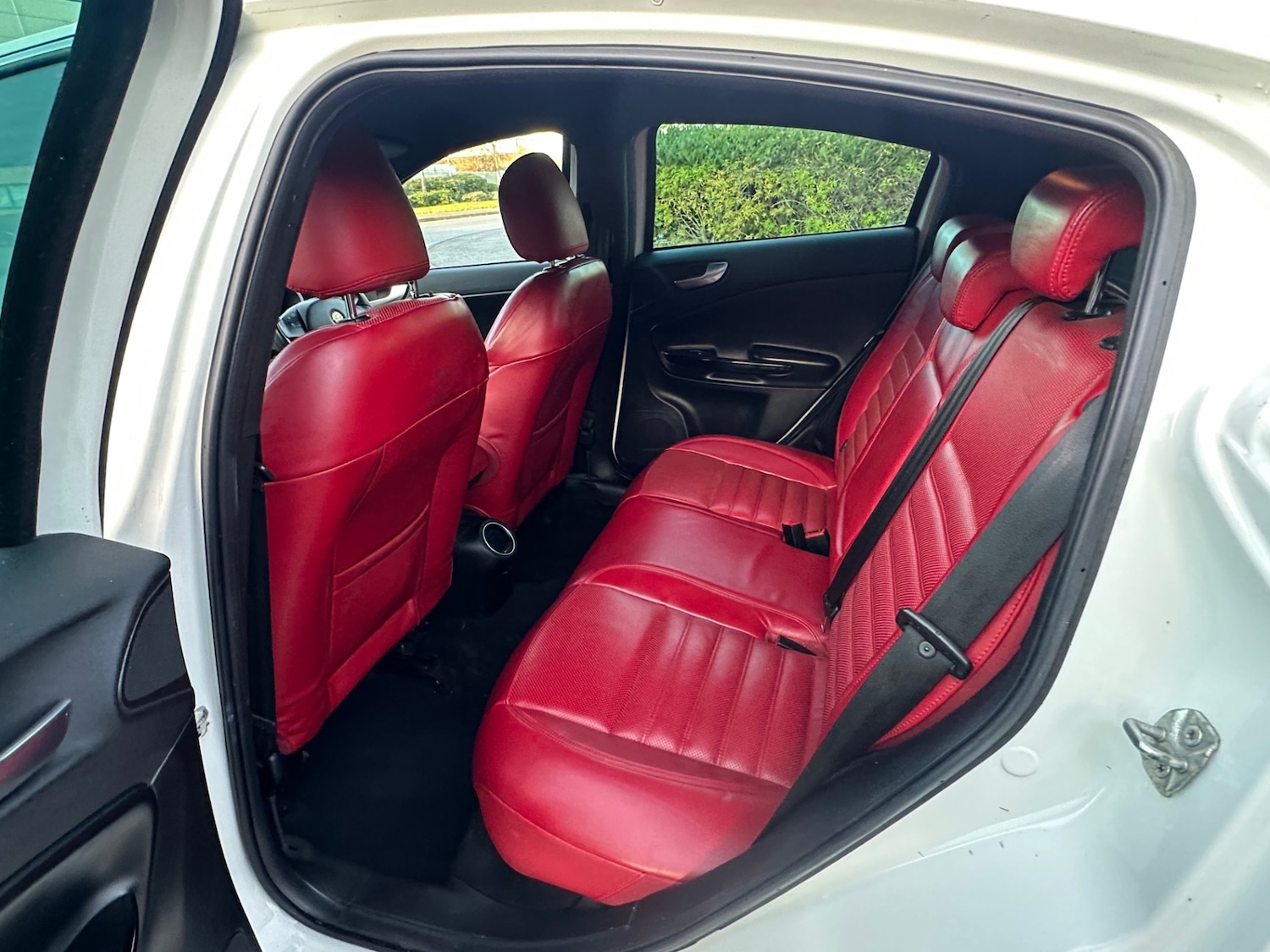 Used Alfa Romeo Giulietta 2011 for sale - 76940036: Photo 10