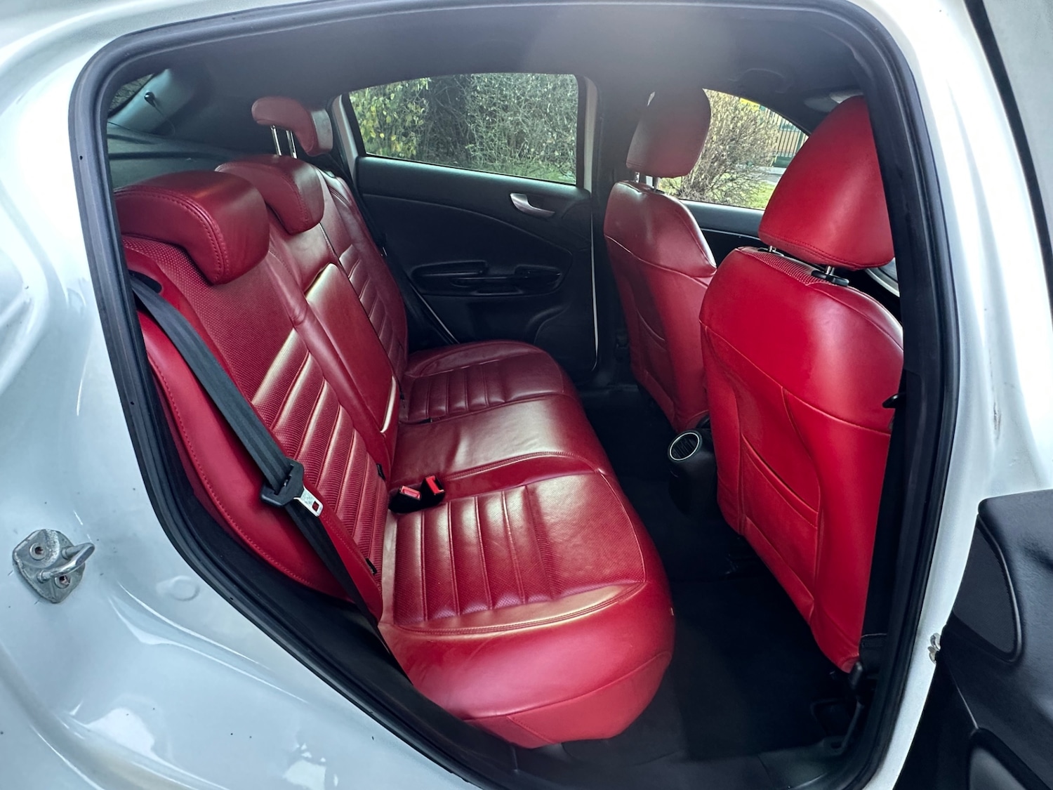 Used Alfa Romeo Giulietta 2011 for sale - 76940036: Photo 11