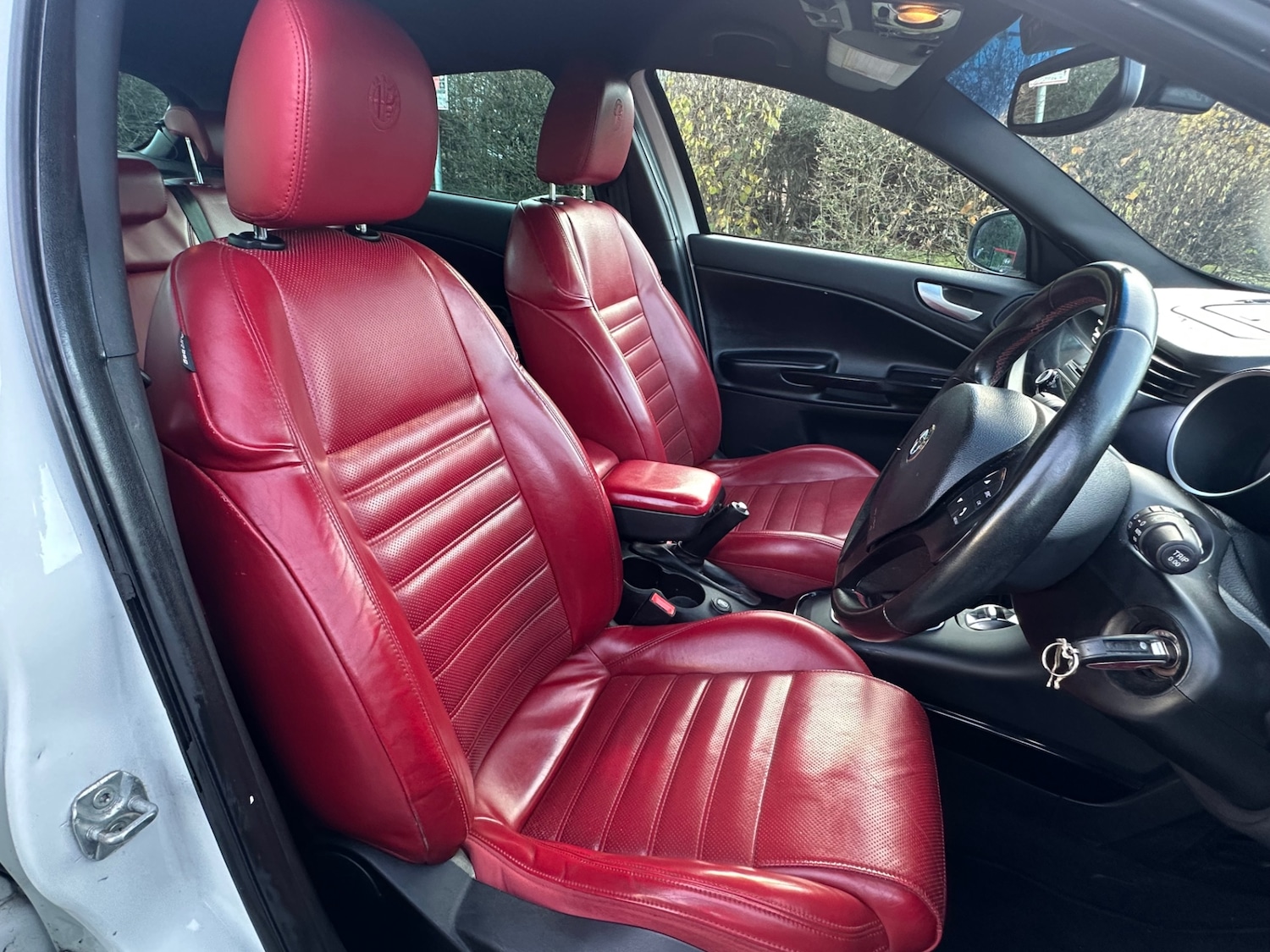 Used Alfa Romeo Giulietta 2011 for sale - 76940036: Photo 8