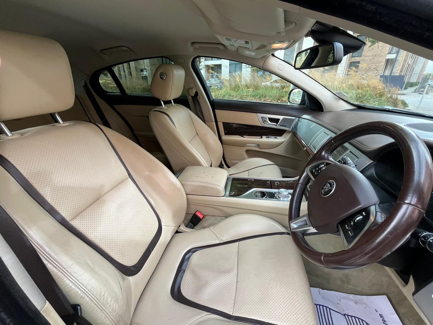 Used Jaguar XF 2015 for sale - 76177256: Photo 8