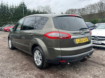 Used Ford S-Max 2013 for sale - 77700821: Photo