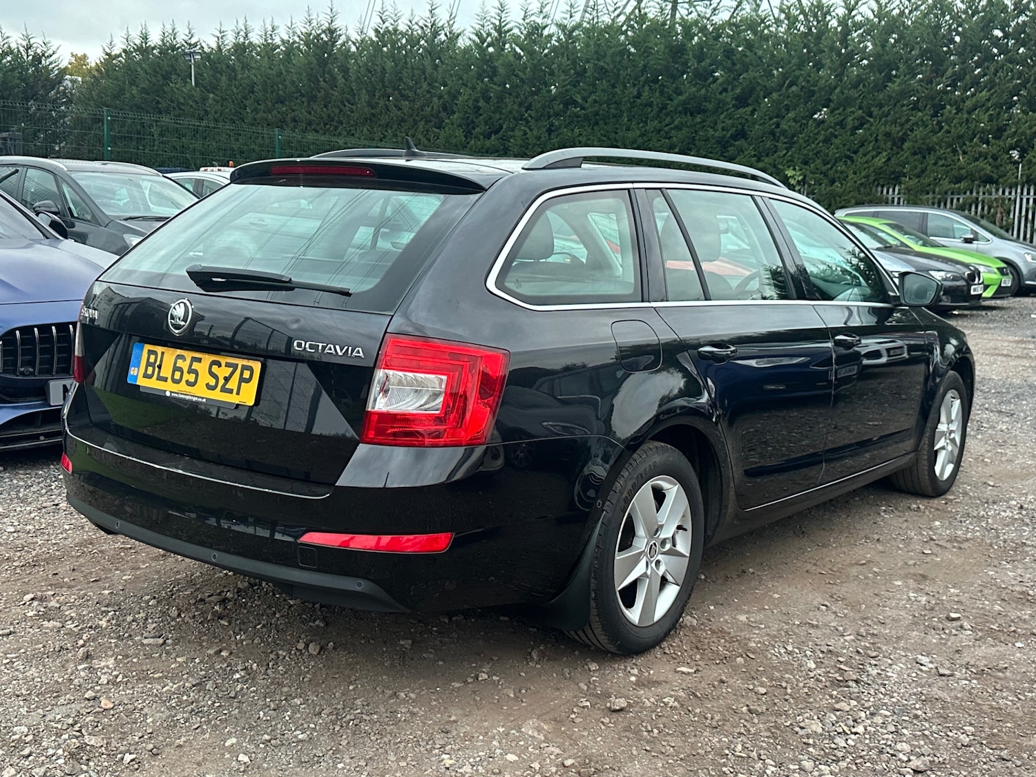 Used Skoda Octavia 2016 for sale - 76304456: Photo 2