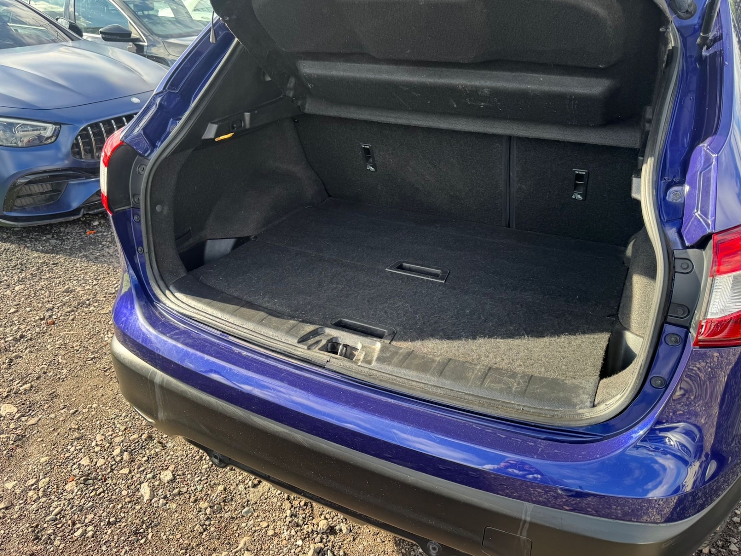 Used Nissan Qashqai 2014 for sale - 76361994: Photo 16