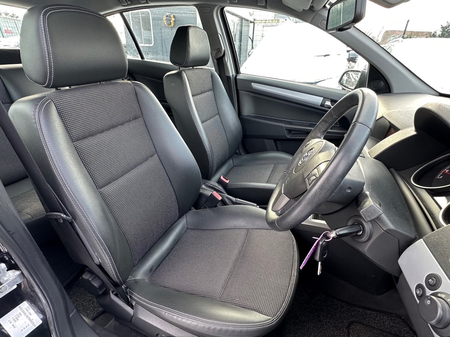 Used Vauxhall Astra 2006 for sale - 77166084: Photo 8