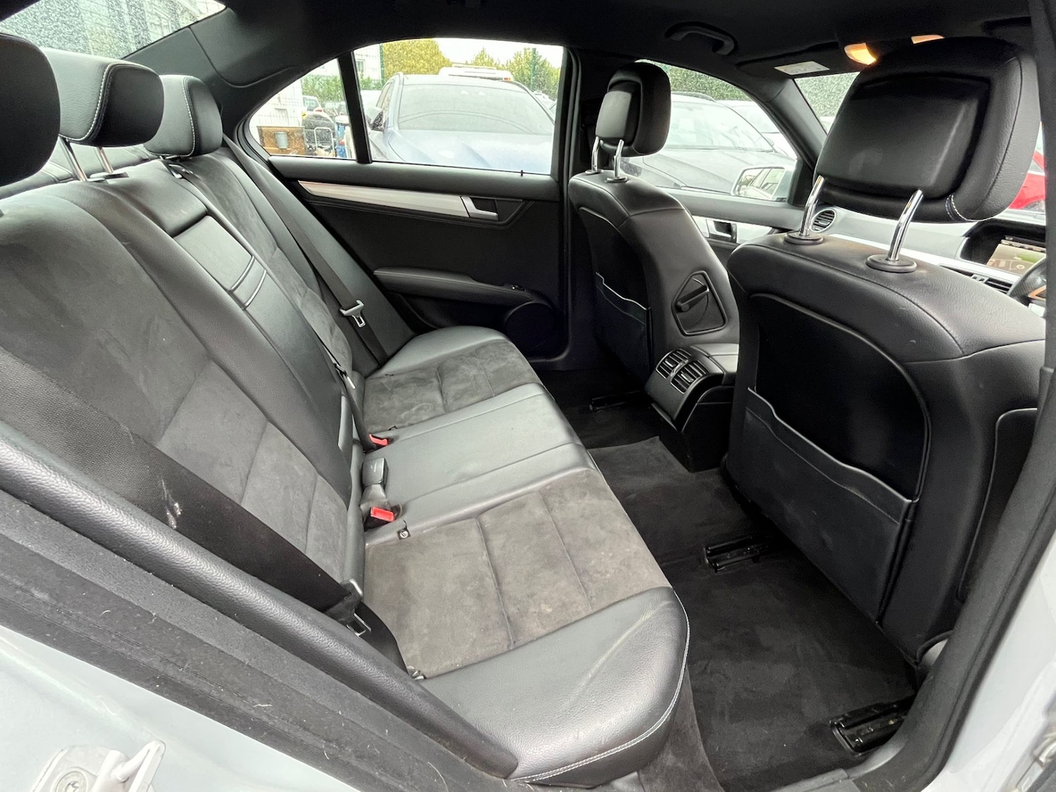 Used Mercedes-Benz C Class 2014 for sale - 76318682: Photo 10