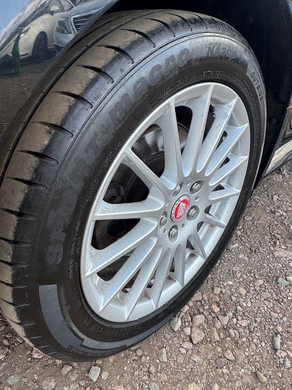 Used Jaguar XE 2015 for sale - 75004632: Photo 11