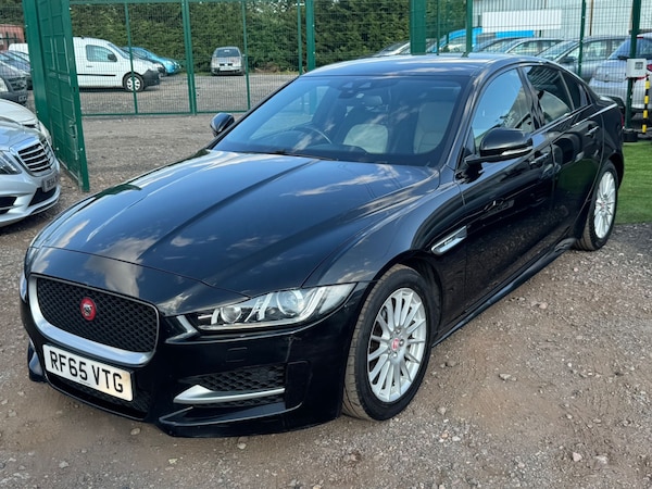 Used Jaguar XE 2015 for sale - 75004632: Photo 3