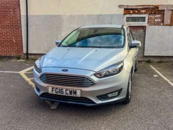 2016 (16) - 1.0 EcoBoost 125 Zetec 5dr