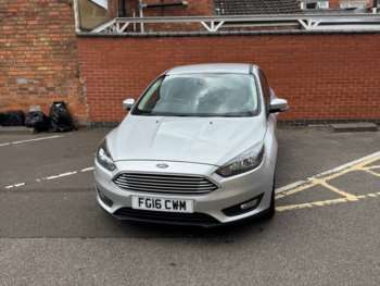 2016 (16) - 1.0 EcoBoost 125 Zetec 5dr