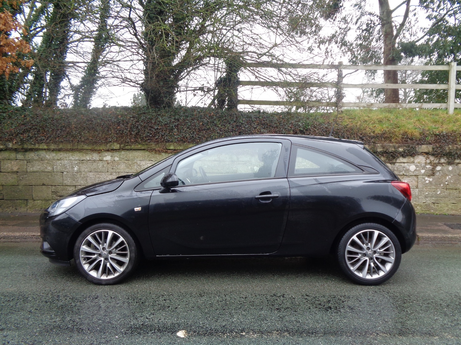 Used Vauxhall Corsa 2015 for sale - 77431694: Photo 4