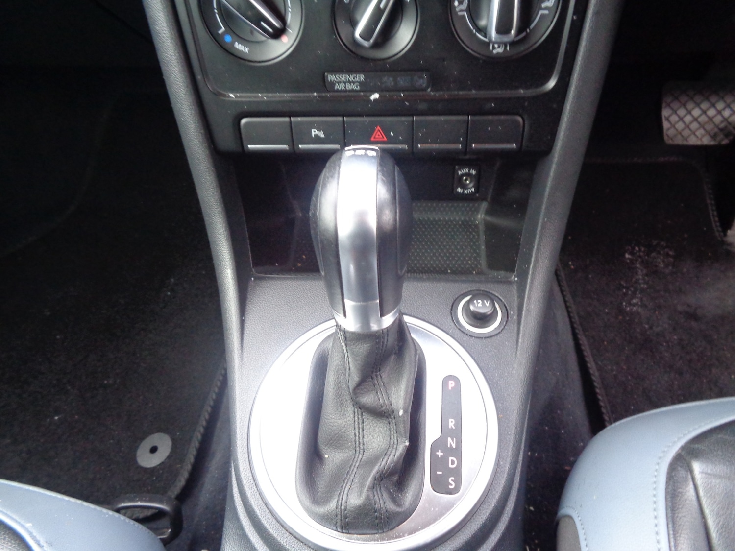 Used Volkswagen Beetle 2014 for sale - 77403685: Photo 11