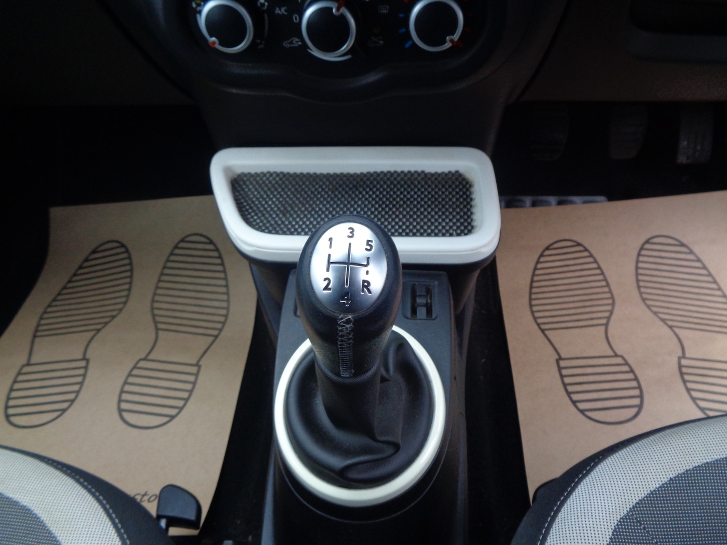 Used Renault Twingo 2016 for sale - 77431684: Photo 12