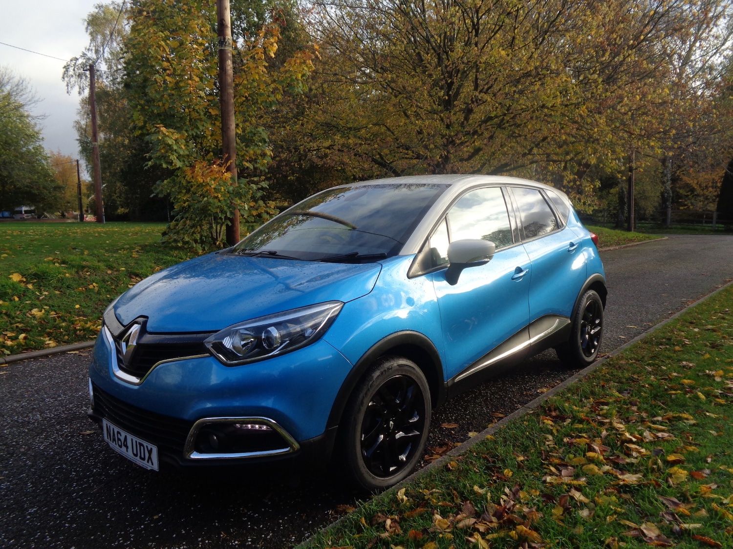 Used Renault Captur 2014 for sale - 76436202: Photo 2