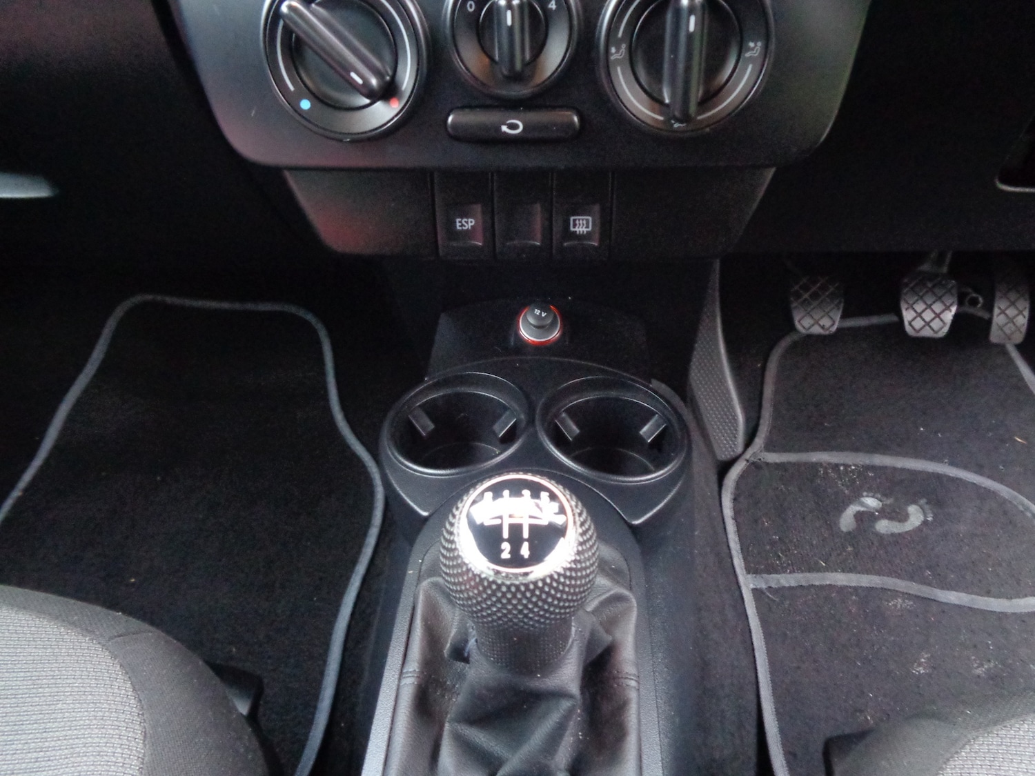 Used Volkswagen Beetle 2011 for sale - 77282815: Photo 11