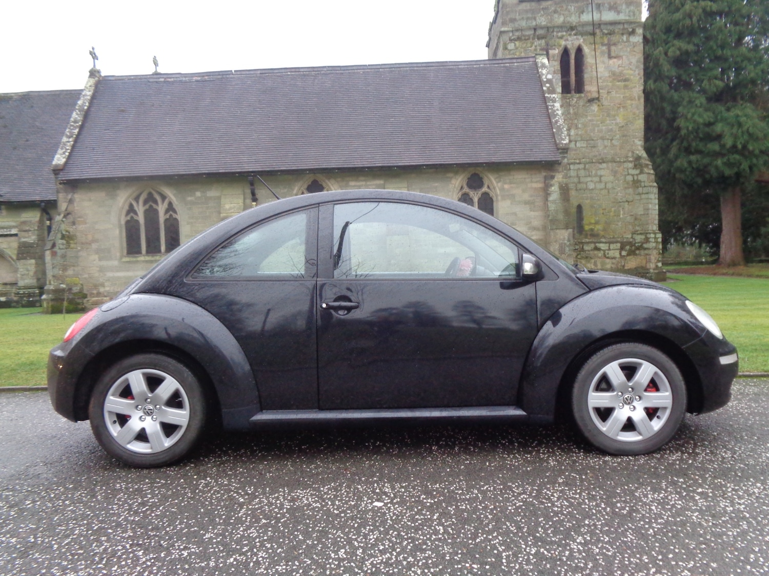 Used Volkswagen Beetle 2011 for sale - 77282815: Photo 3