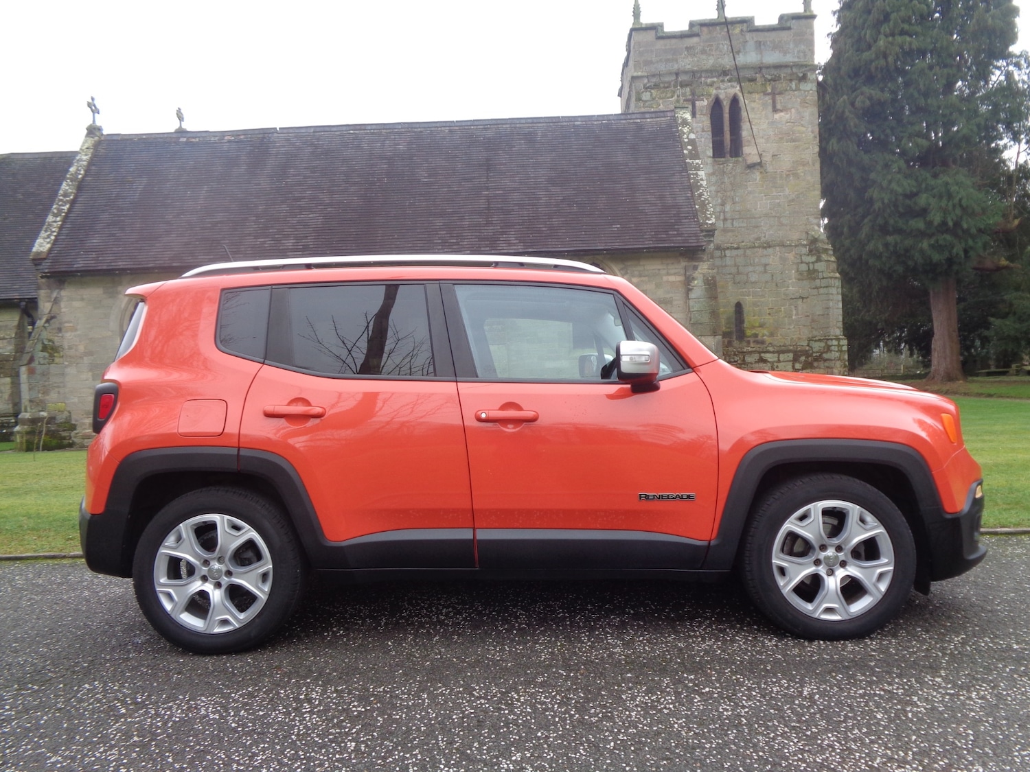 Used Jeep Renegade 2015 for sale - 77324638: Photo 3