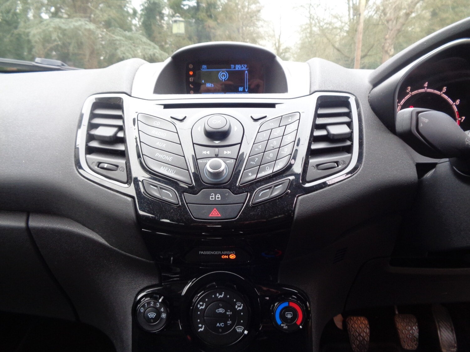 Used Ford Fiesta 2013 for sale - 77742983: Photo 11