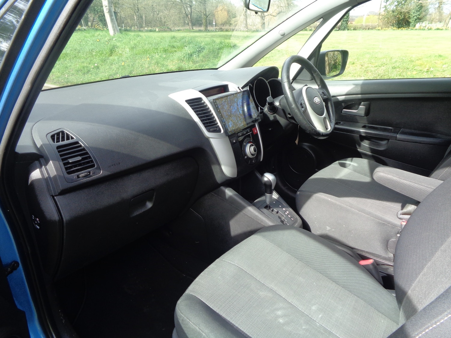 Used Kia Venga 2010 for sale - 78027219: Photo 9