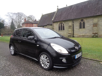 Used Hyundai i20 2011 for sale - 77365568: Photo