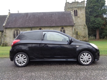 Used Hyundai i20 2011 for sale - 77365568: Photo