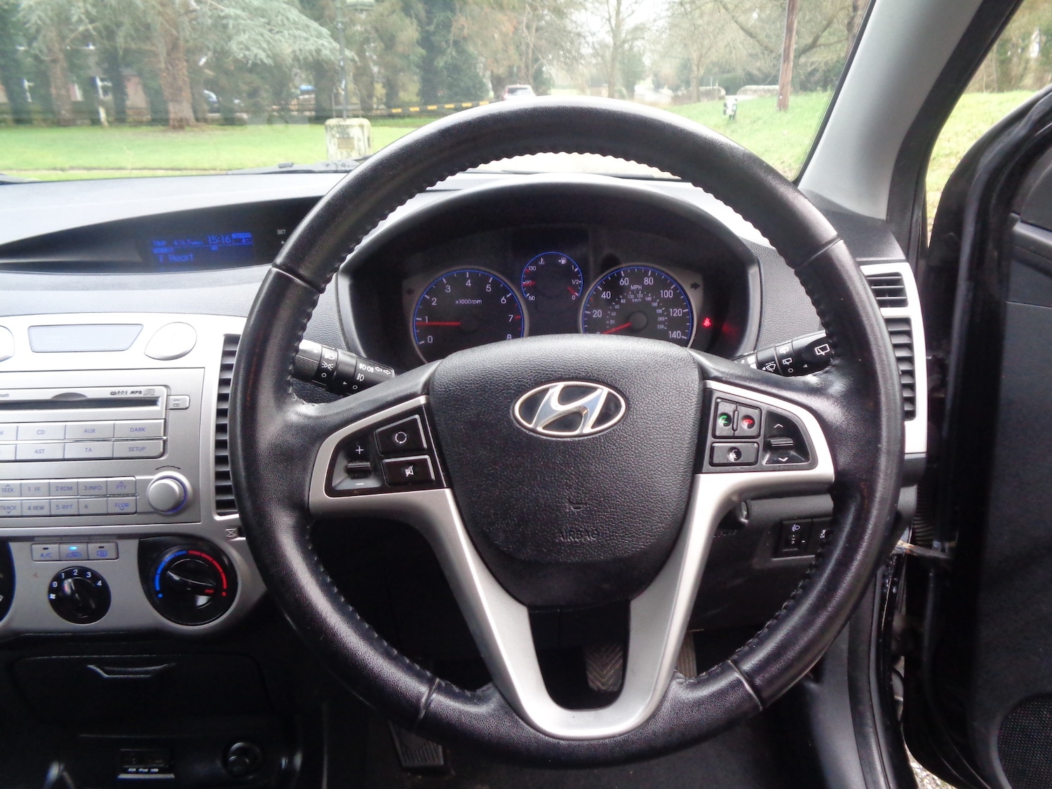 Used Hyundai i20 2011 for sale - 77365568: Photo 7