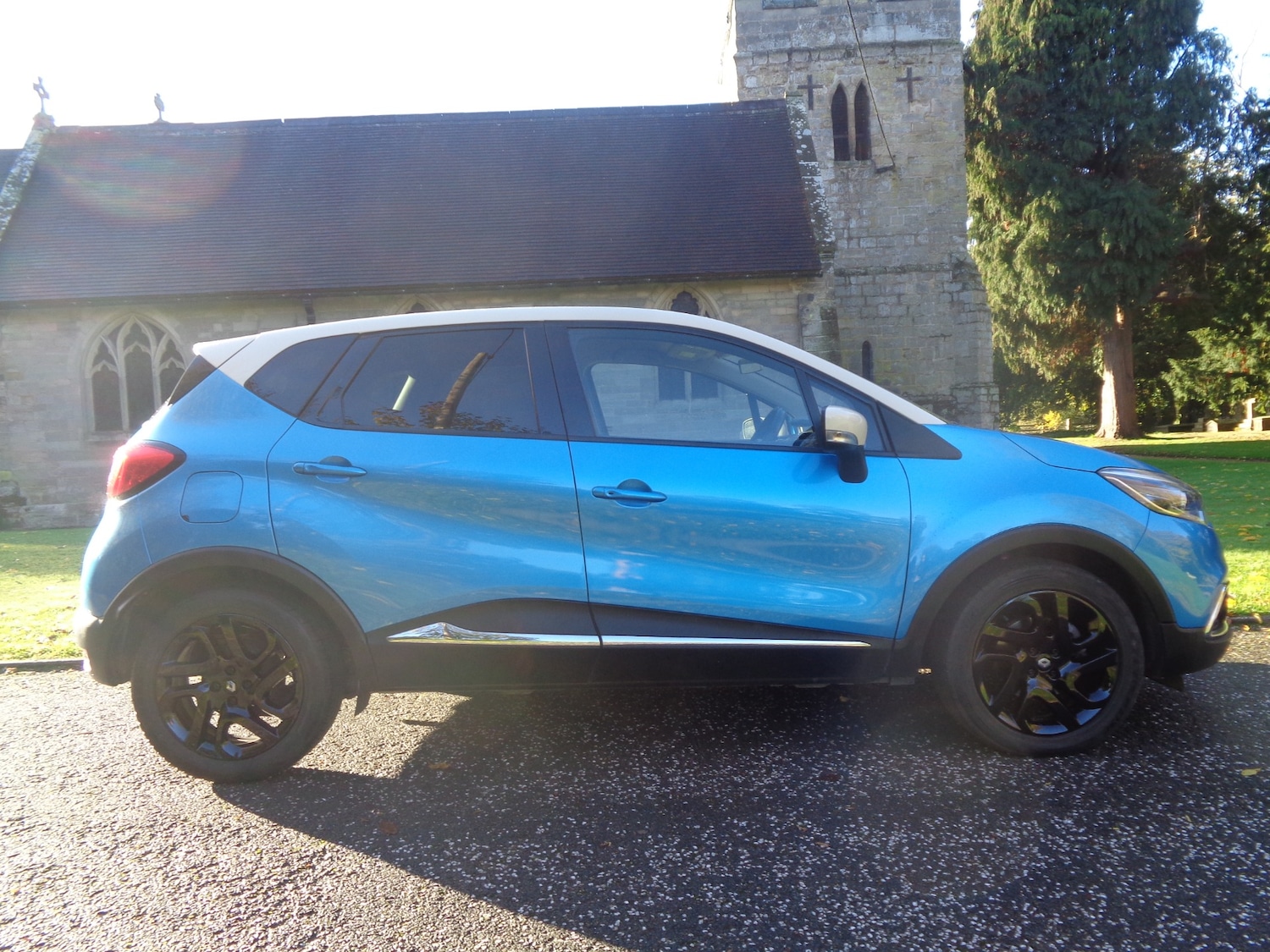 Used Renault Captur 2014 for sale - 76363024: Photo 3