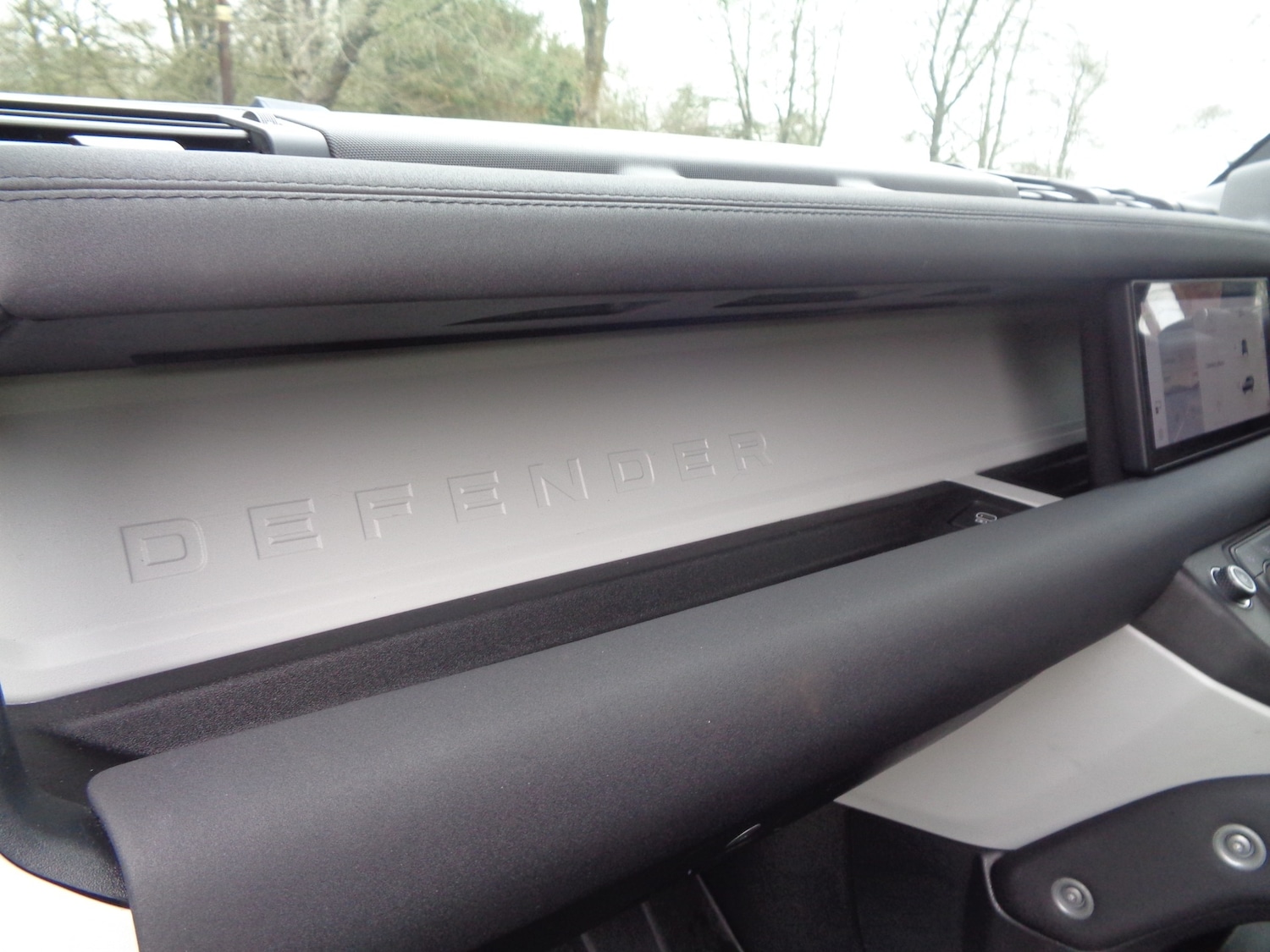 Used Land Rover Defender 2022 for sale - 77677264: Photo 15