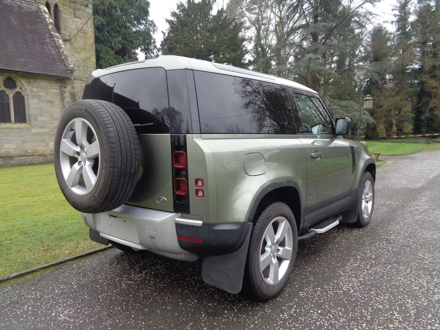 Used Land Rover Defender 2022 for sale - 77677264: Photo 6